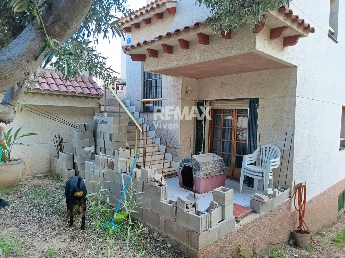 Vista exterior de Casa o xalet en venda en Cunit amb Calefacció