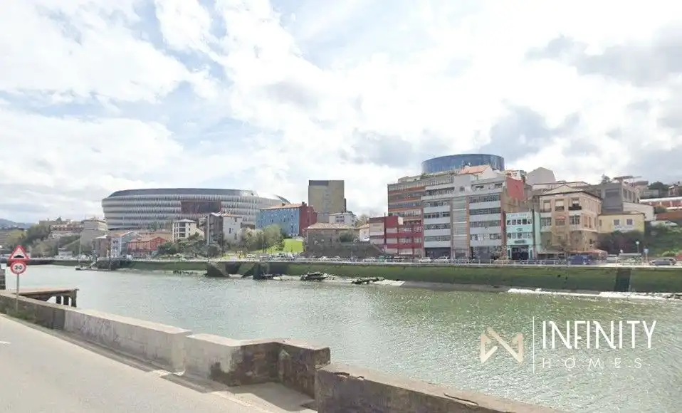 Exterior view of Flat for rent in Bilbao   with Heating and Balcony