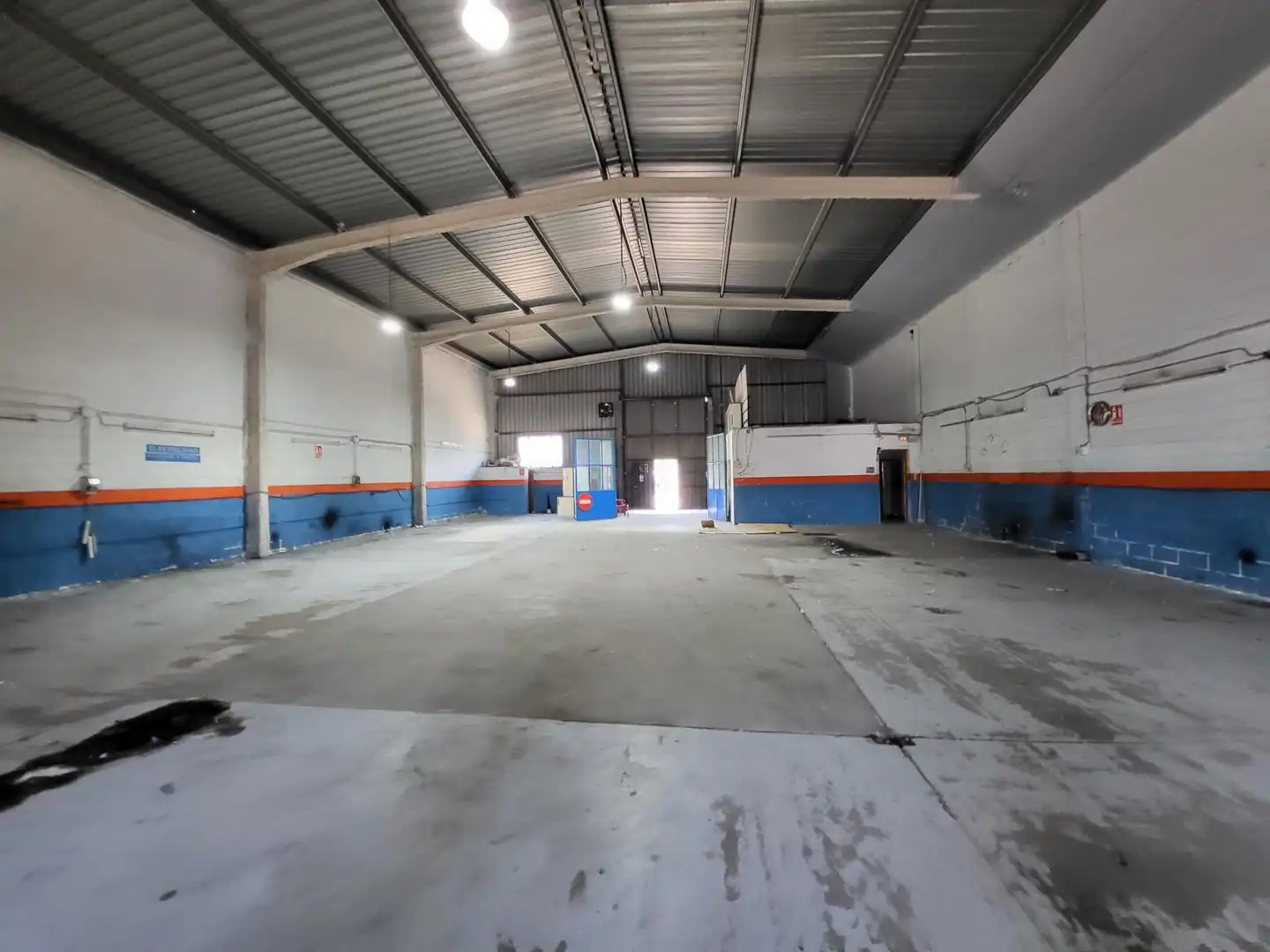 Nau industrial en venda en Sils