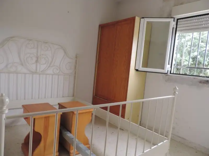 Schlafzimmer von Einfamilien-Reihenhaus zum Verkauf in Trijueque mit Heizung und Terrasse
