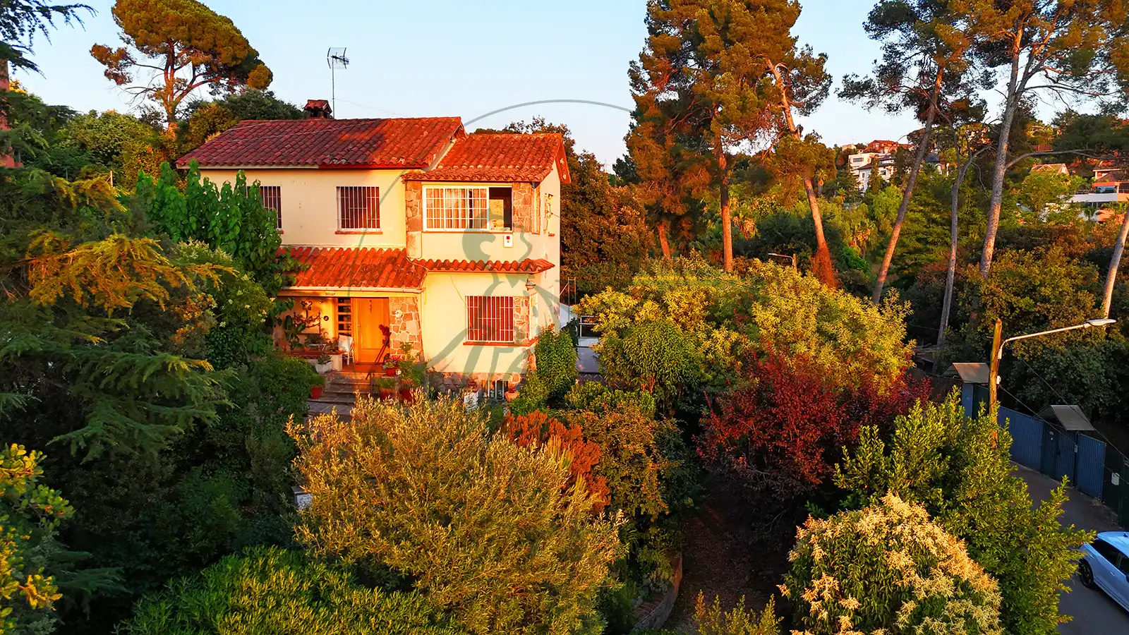 Garden of Houses for sale in Sant Cugat del Vallès  with Heating, Private garden and Parquet flooring