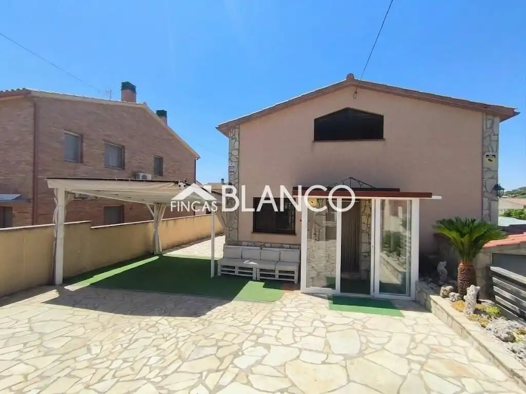 Exterior view of Houses for sale in Piera  with Heating and Swimming Pool