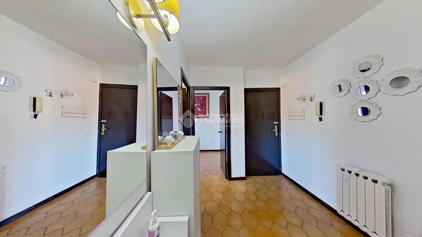 Piso en venta en Berga con Balcón