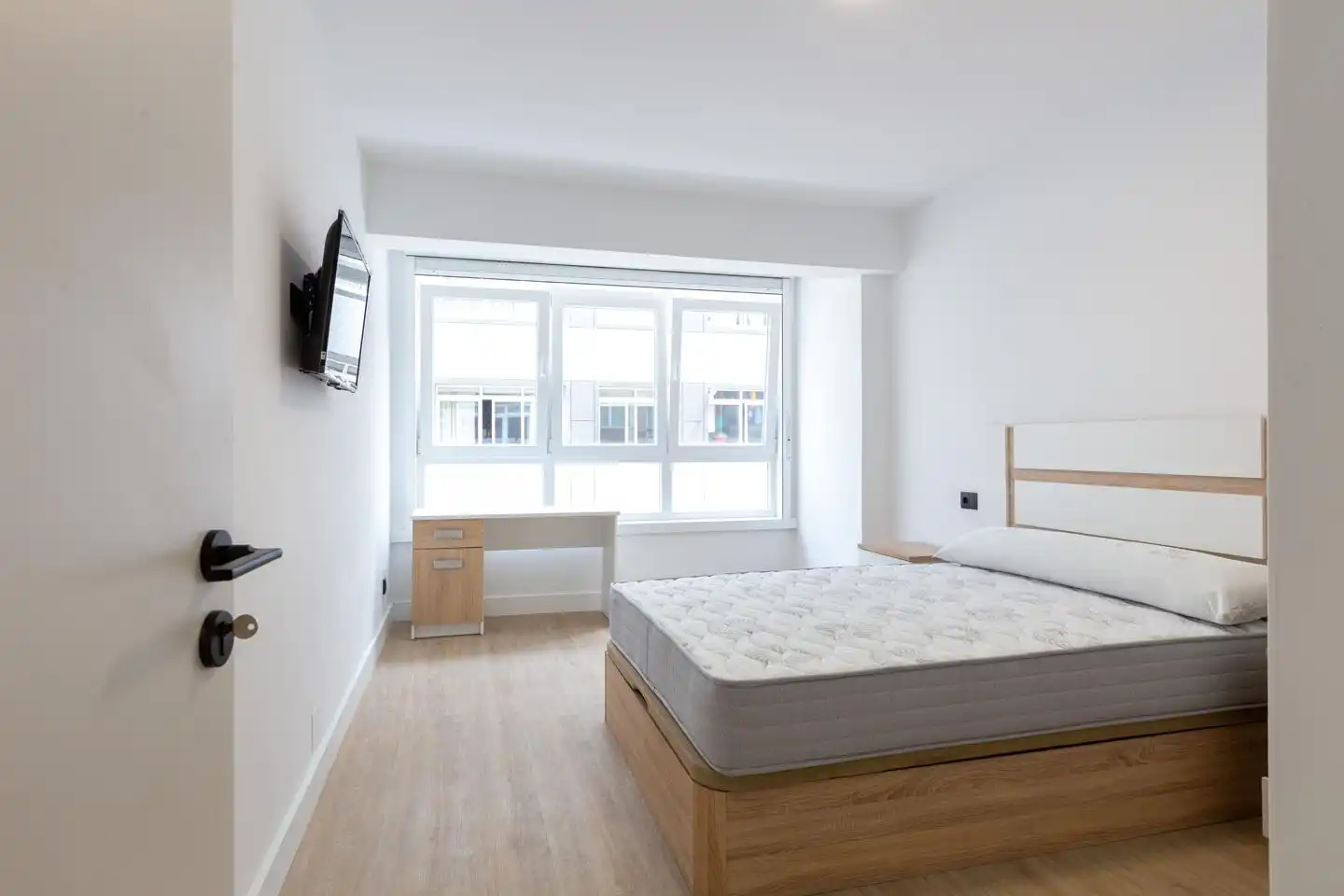 Habitación en Rúa Castrillón, Los Castros - Castrillón