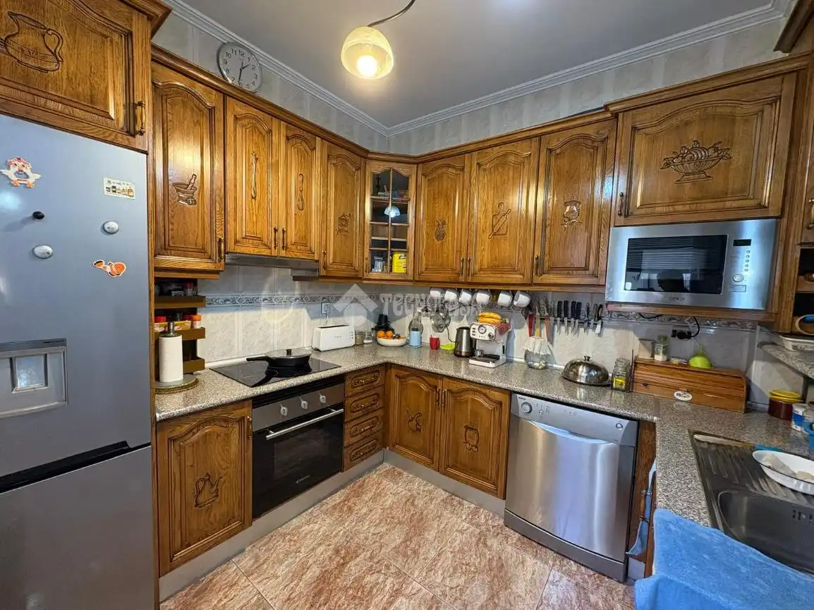 Semi-detached house with terrace for sale in Andújar, imagen 4