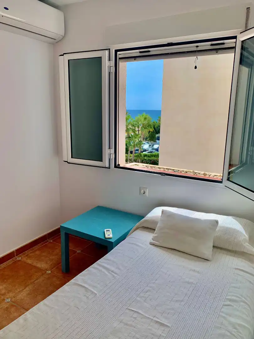 Dormitori de Apartament de lloguer en Mojácar amb Aire condicionat, Calefacció i Terrassa