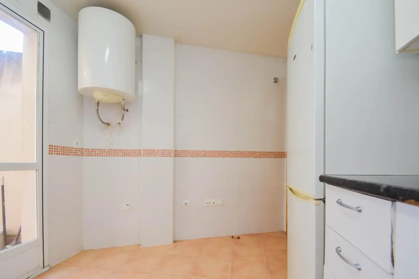 Cuina de Pis en venda en Atarfe amb Balcó