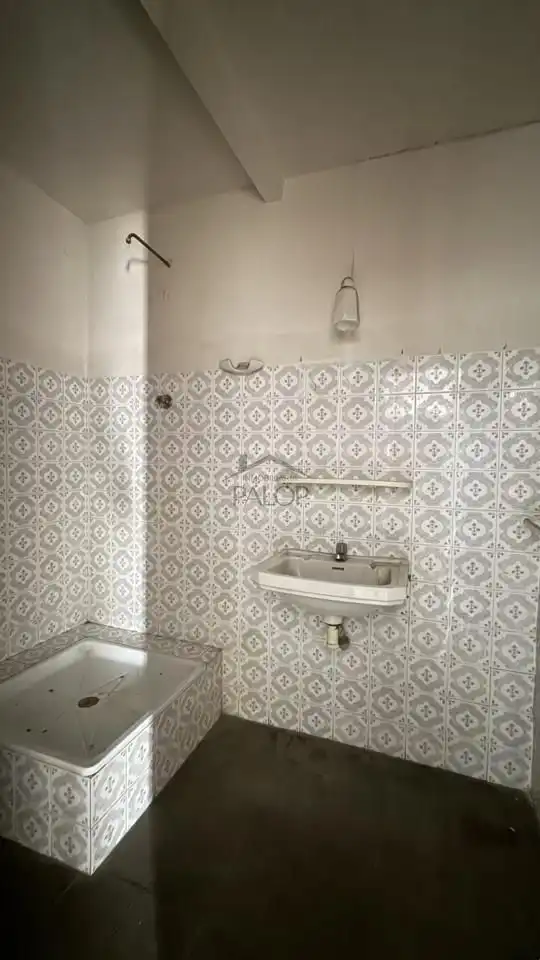 Baño de Piso en venta en Carcaixent
