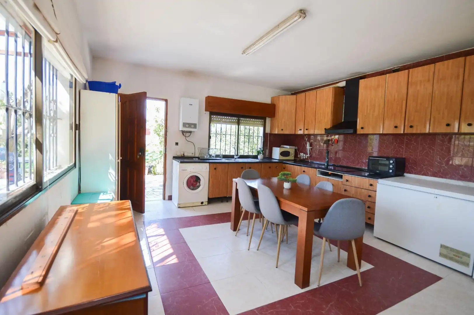 Cuina de Finca rústica en venda en Pechina amb Aire condicionat, Jardí privat i Terrassa