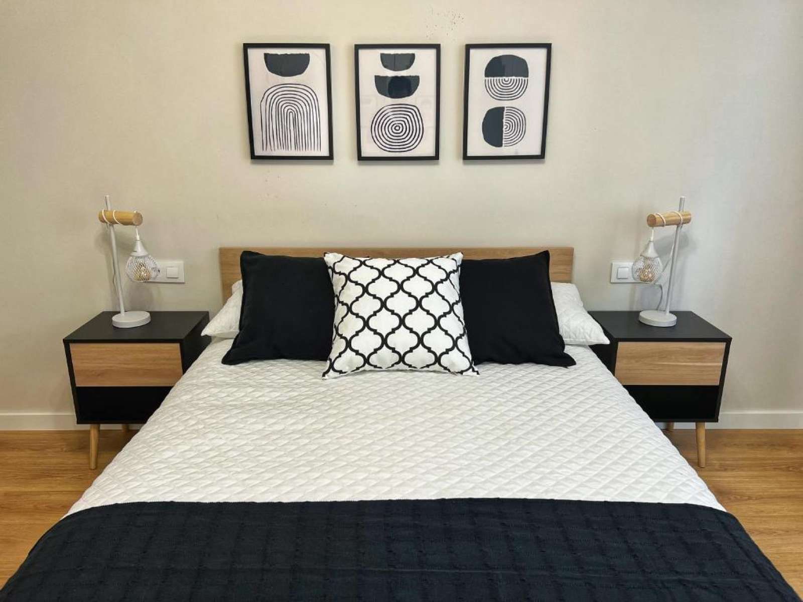 Bedroom of Flat to share in Vigo   with Air Conditioner and Terrace