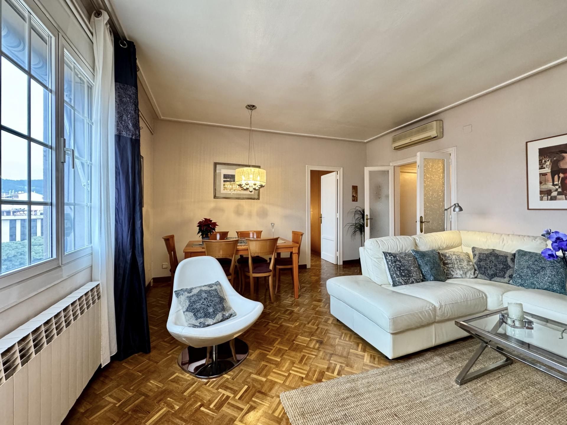 Living room of Attic for sale in  Barcelona Capital  with Heating