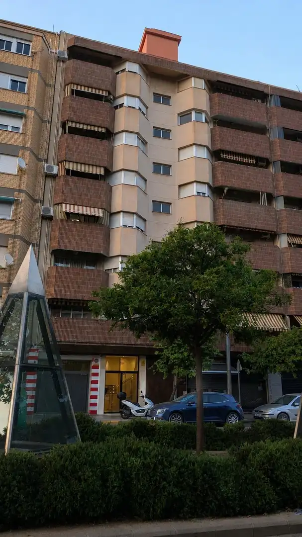 Exterior view of Flat for sale in Valencia  with Balcony