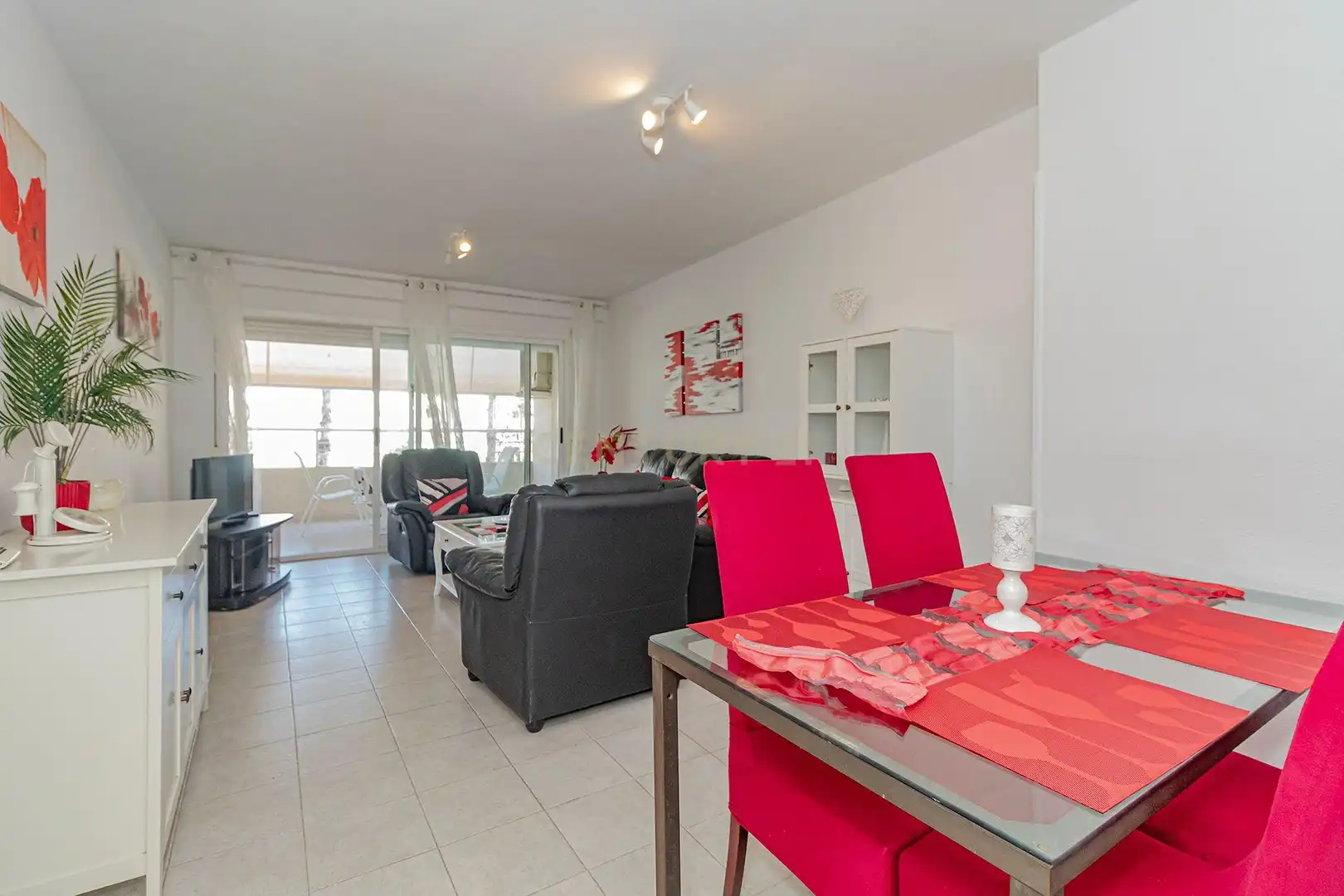 Menjador de Apartament de lloguer en Calpe / Calp amb Aire condicionat, Piscina i Rentadora