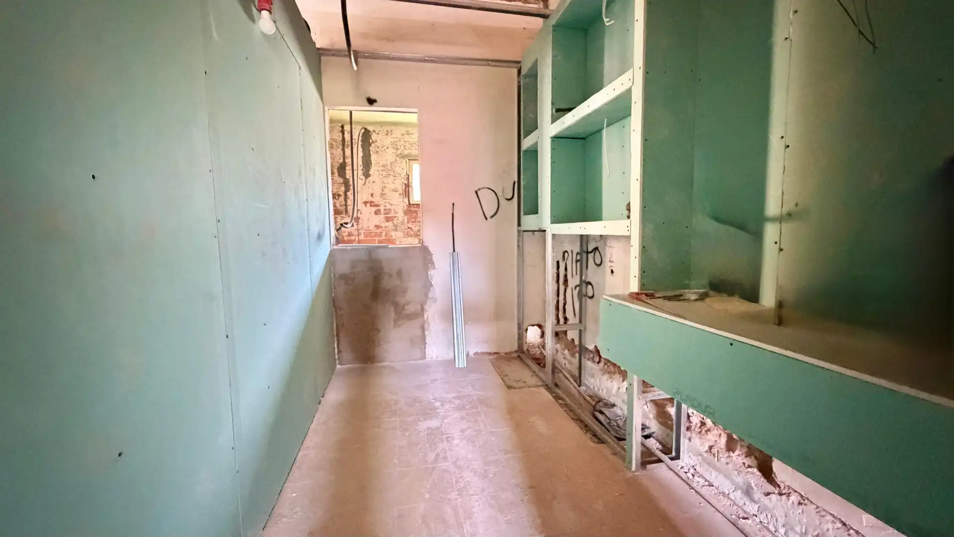 Casa adosada en venta en Barcelona con Calefacción y Trastero