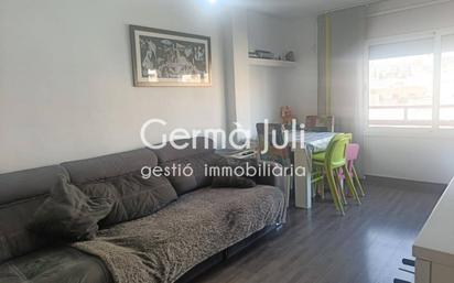 Living room of Flat for sale in Badalona  with Parquet flooring and Balcony