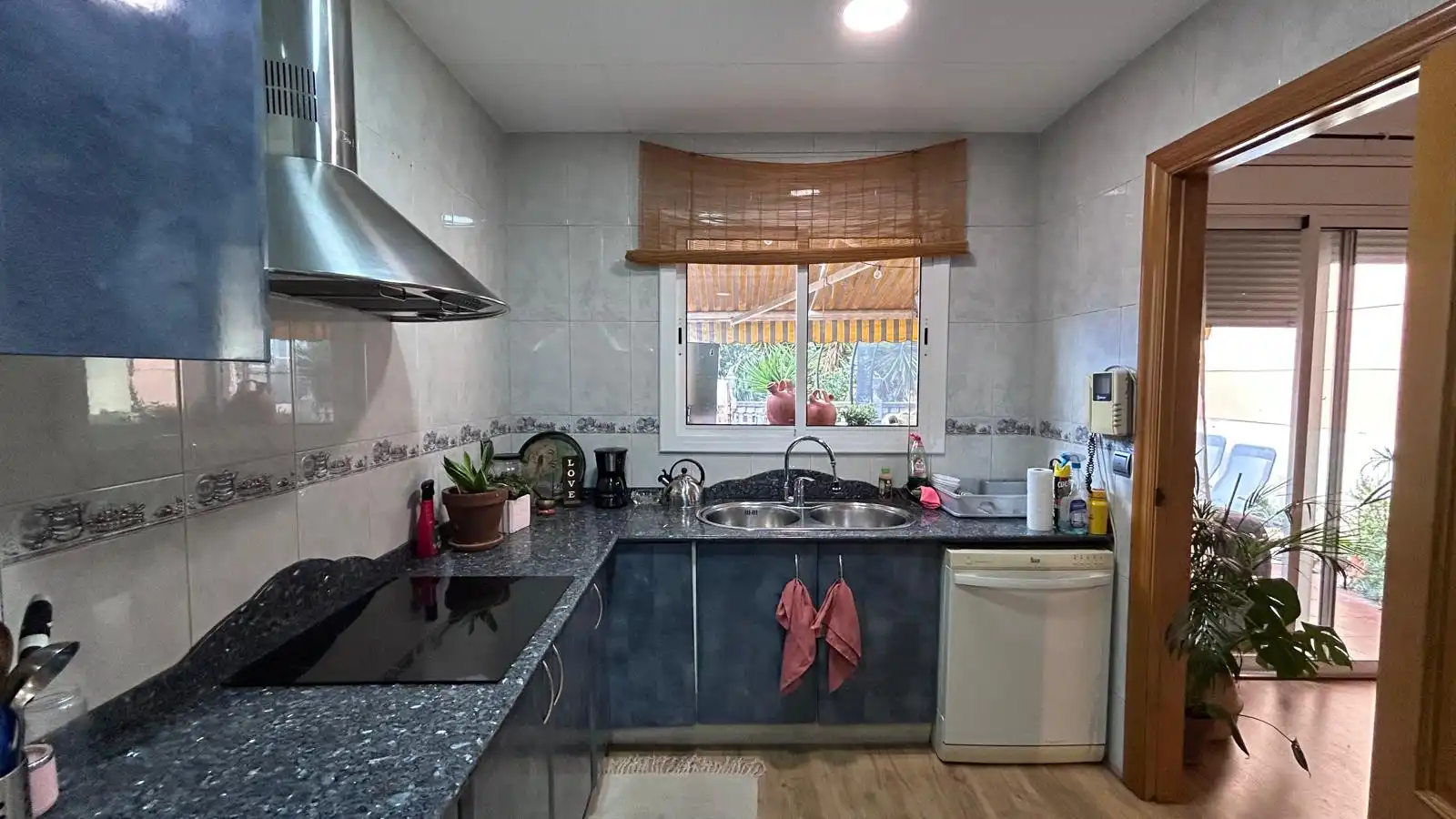 Kitchen of Detached homes for sale in Cornellà de Llobregat  with Terrace