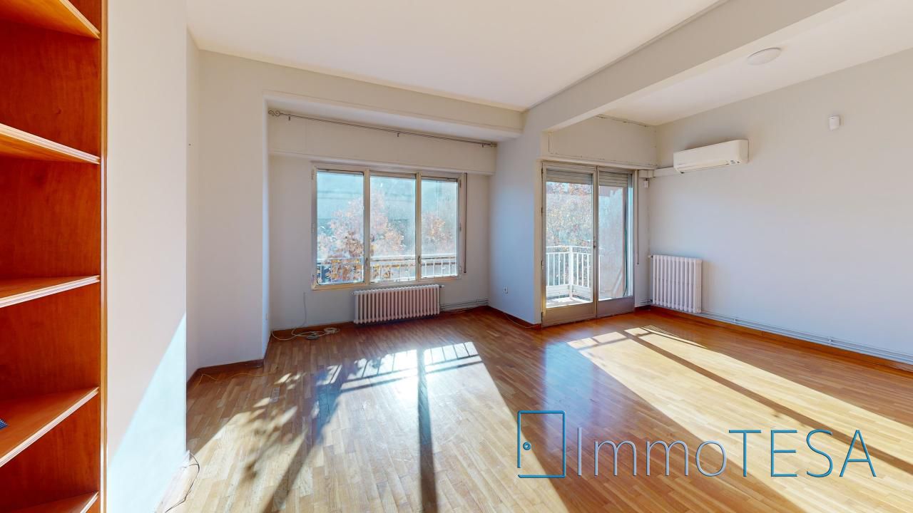 Living room of Flat for sale in Sabadell  with Air Conditioner, Heating and Parquet flooring