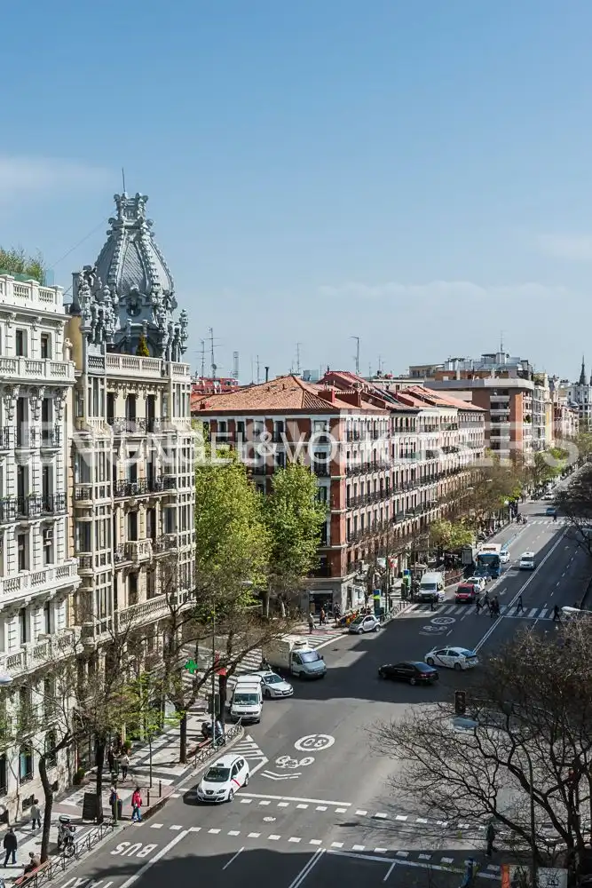 Vista exterior de Piso en venta en Madrid con Aire acondicionado, Calefacción y Amueblado