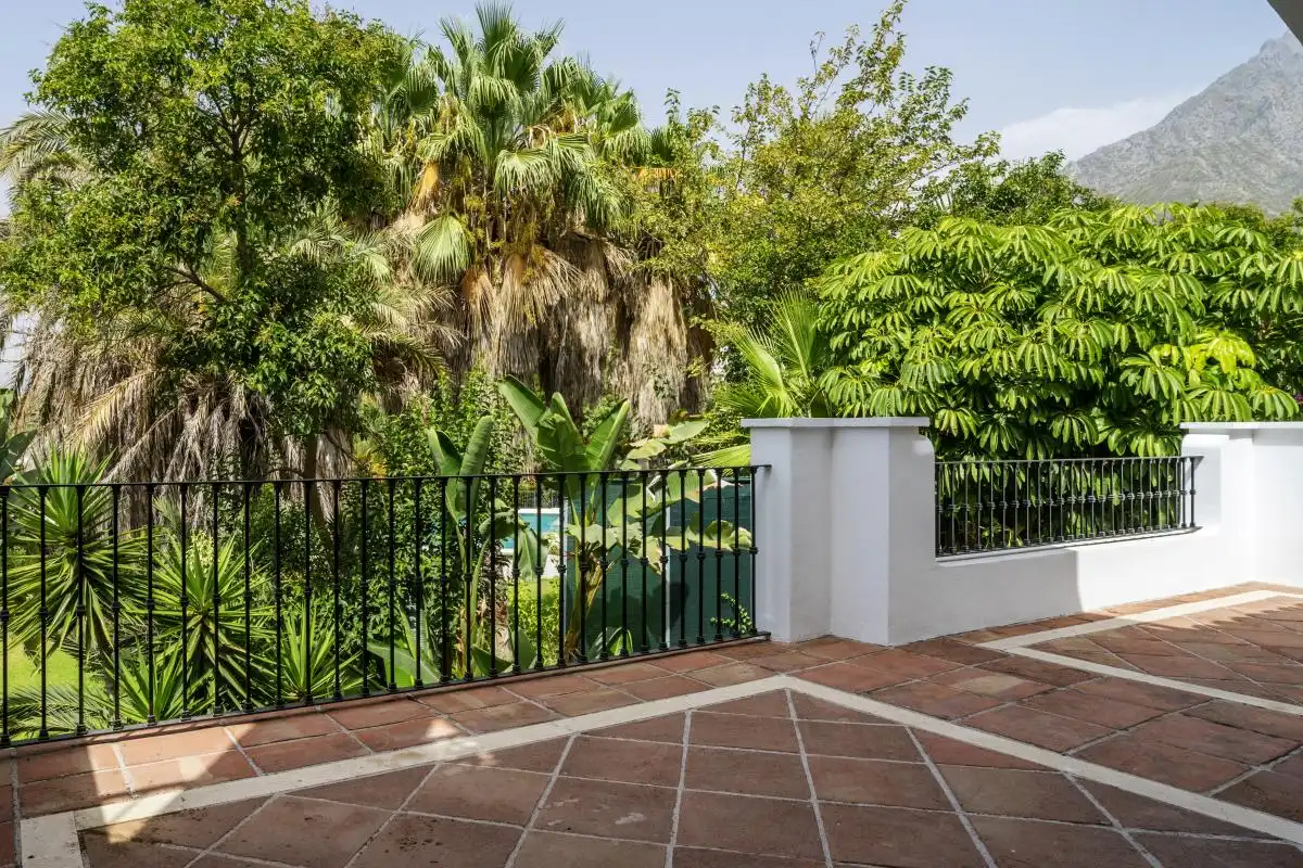 Terrace of Flat for sale in Marbella  with Air Conditioner, Heating and Private garden