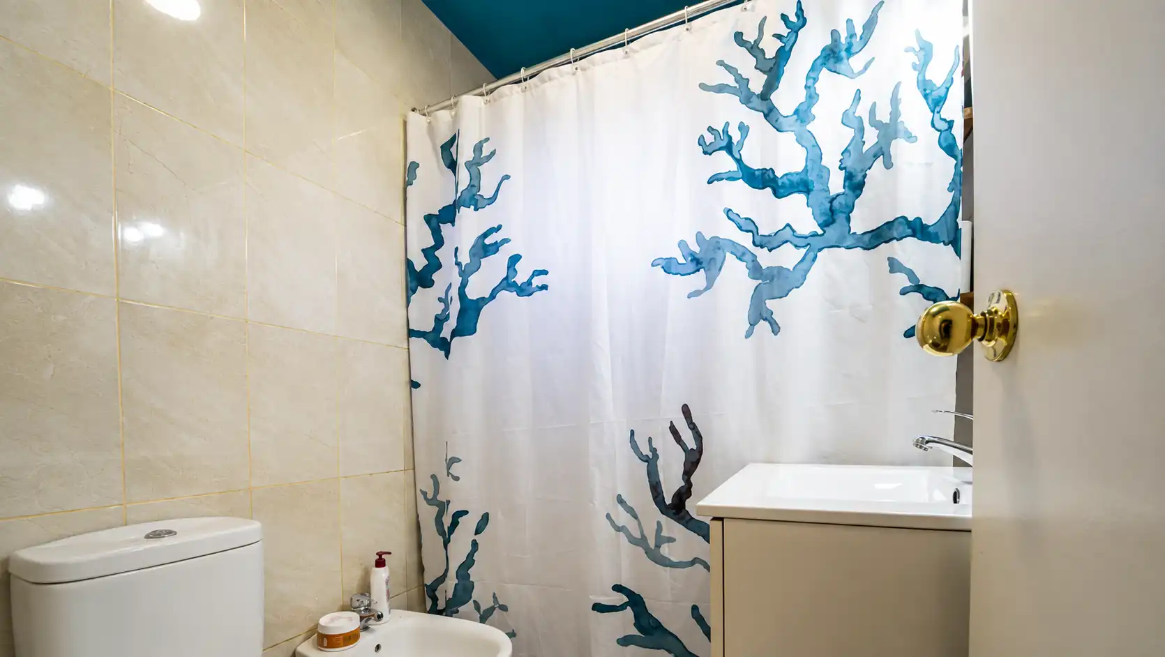 Baño de Piso en venta en Girona