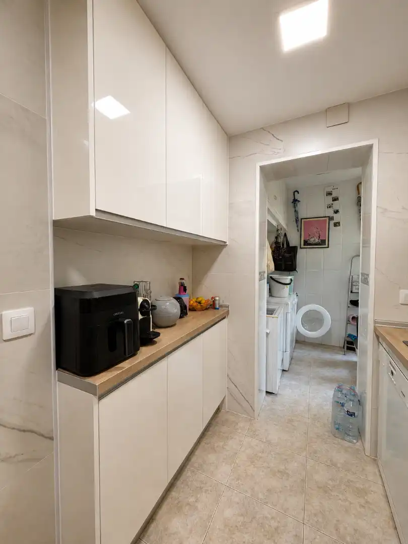 Cocina de Piso en venta en Palamós con Calefacción, Terraza y Amueblado