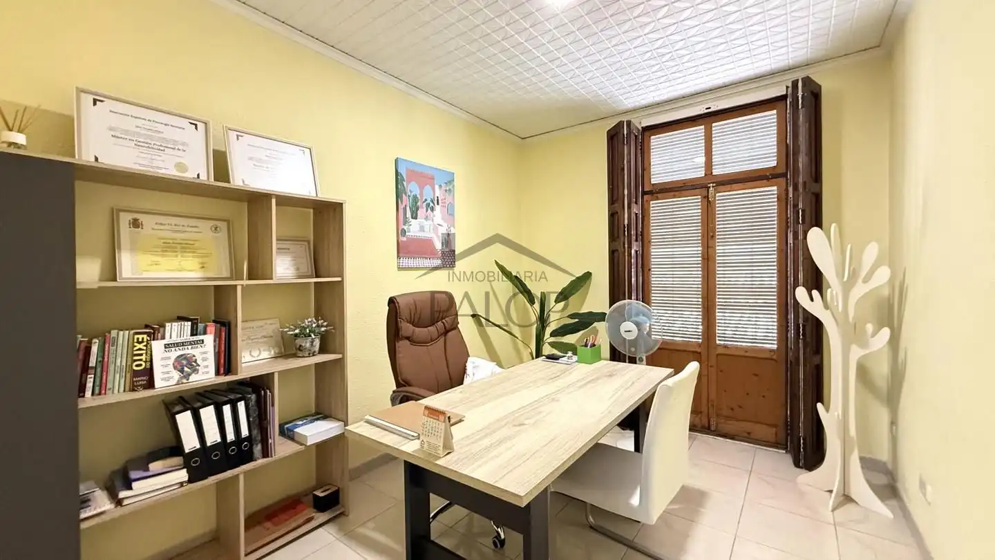 Piso en venta en Carcaixent con Terraza