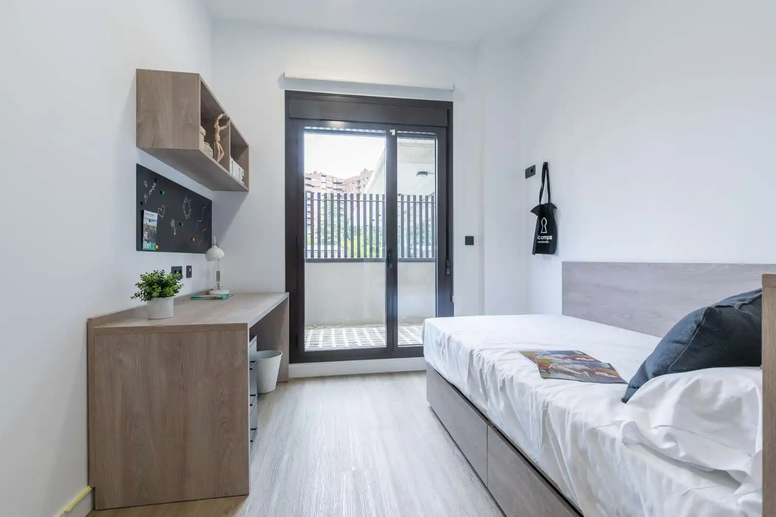 Habitació a Almenara -Ventilla