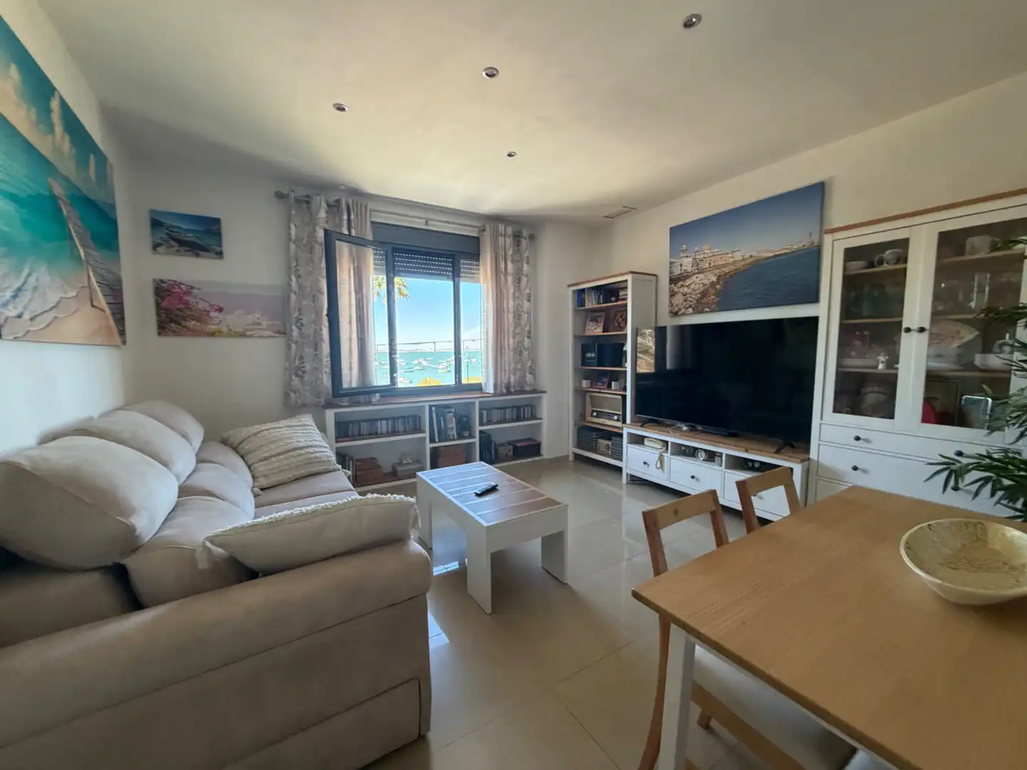 Piso en venta en Puntales - Zona Franca