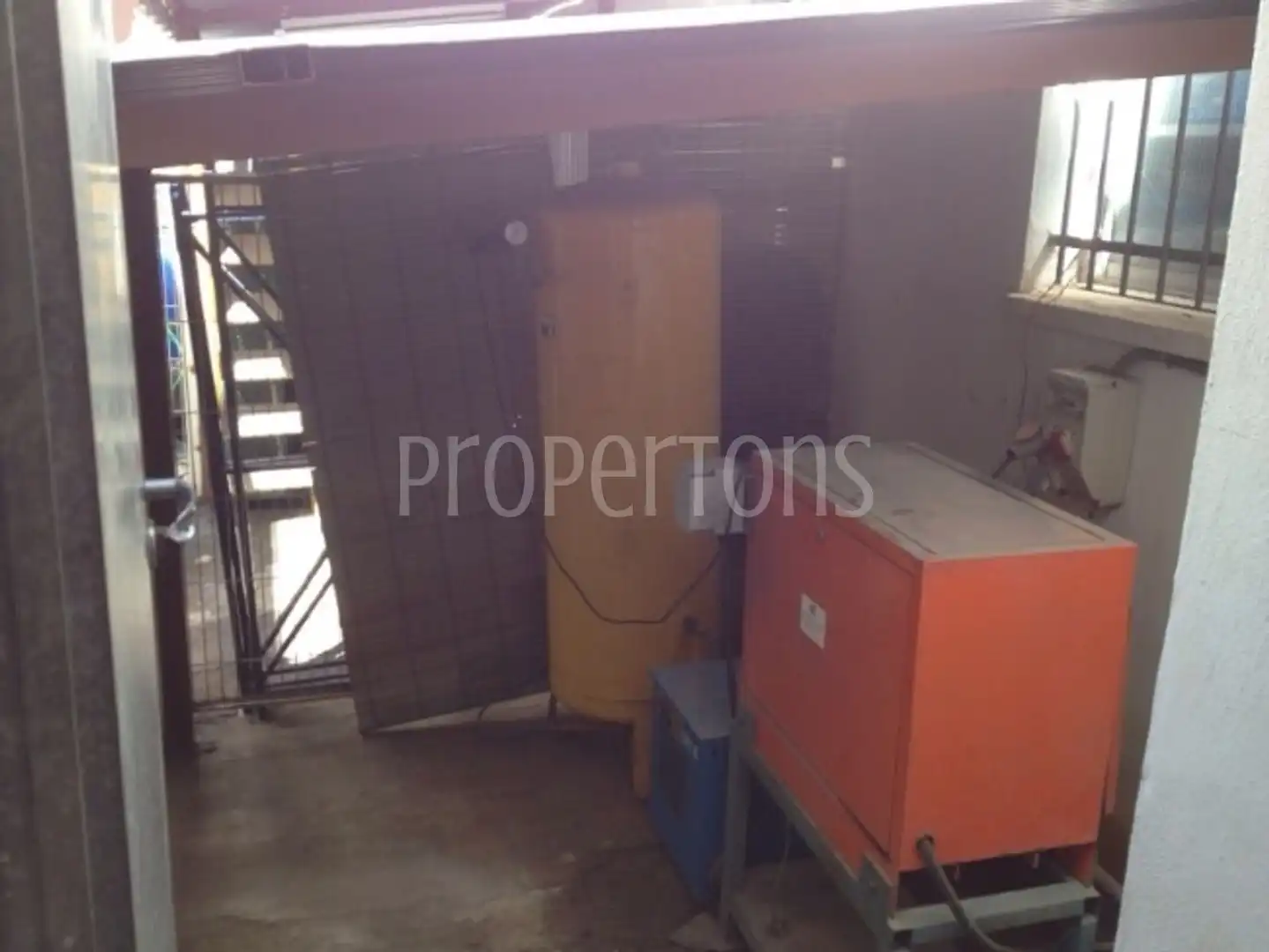 Nave industrial en venta en San Crispín - Huerta Nueva - Estación, imagen 5