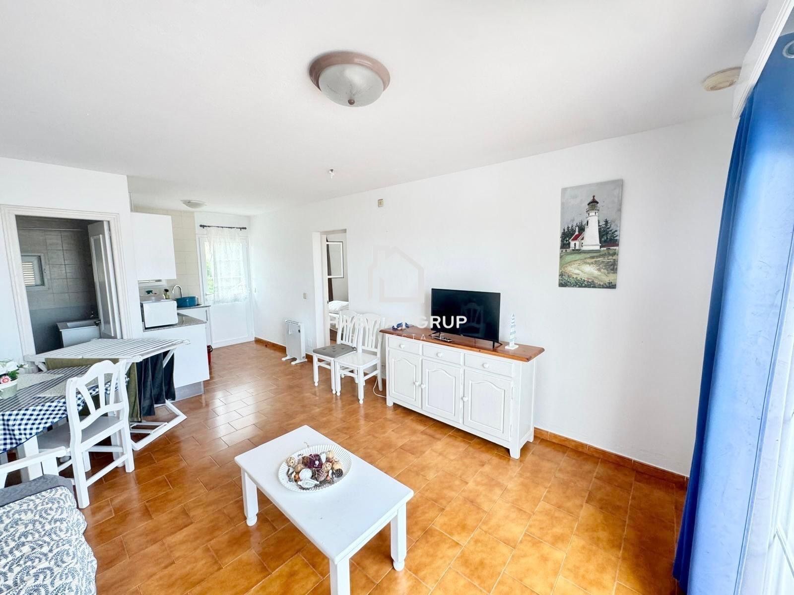 Living room of Flat for sale in Es Mercadal  with Heating, Terrace and Community pool