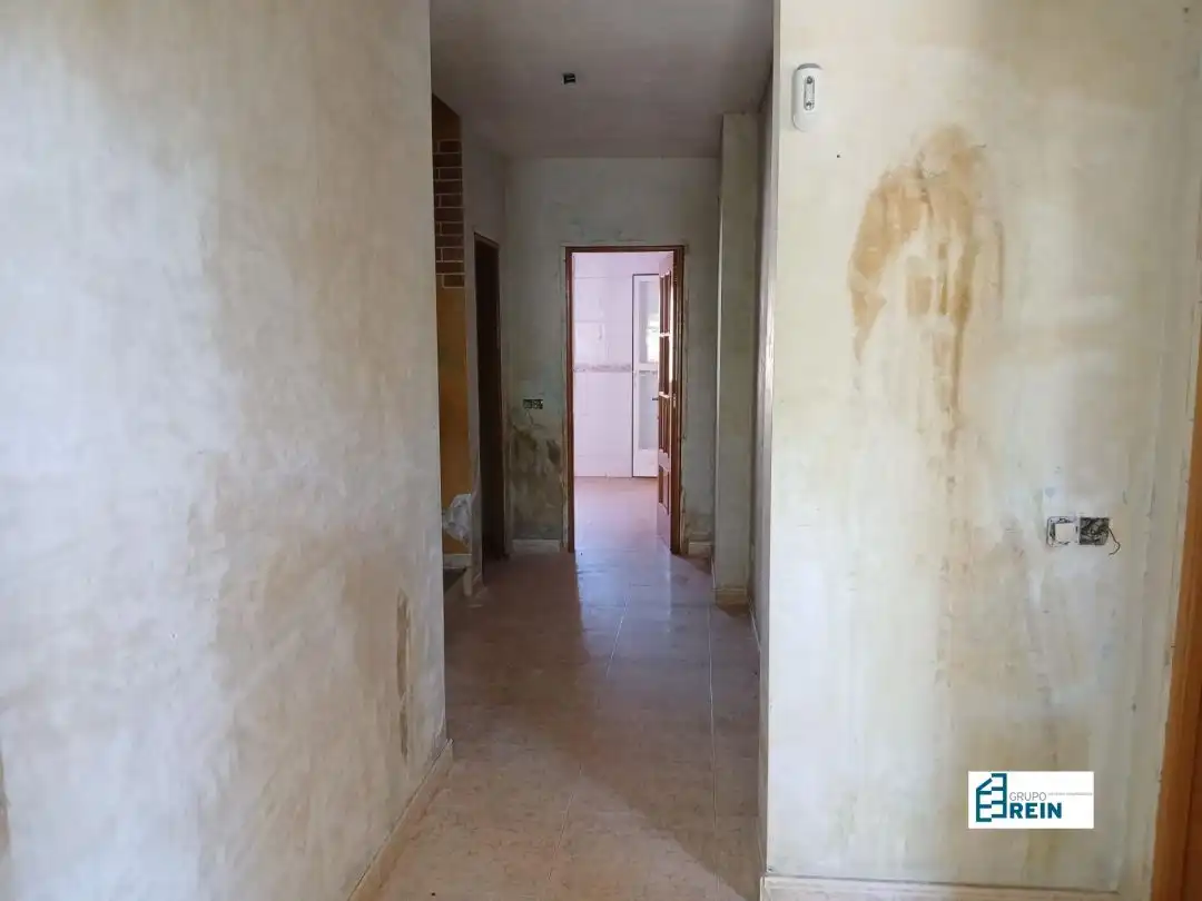 Casa adosada en venda en Esquivias amb Calefacció, Terrassa i Piscina