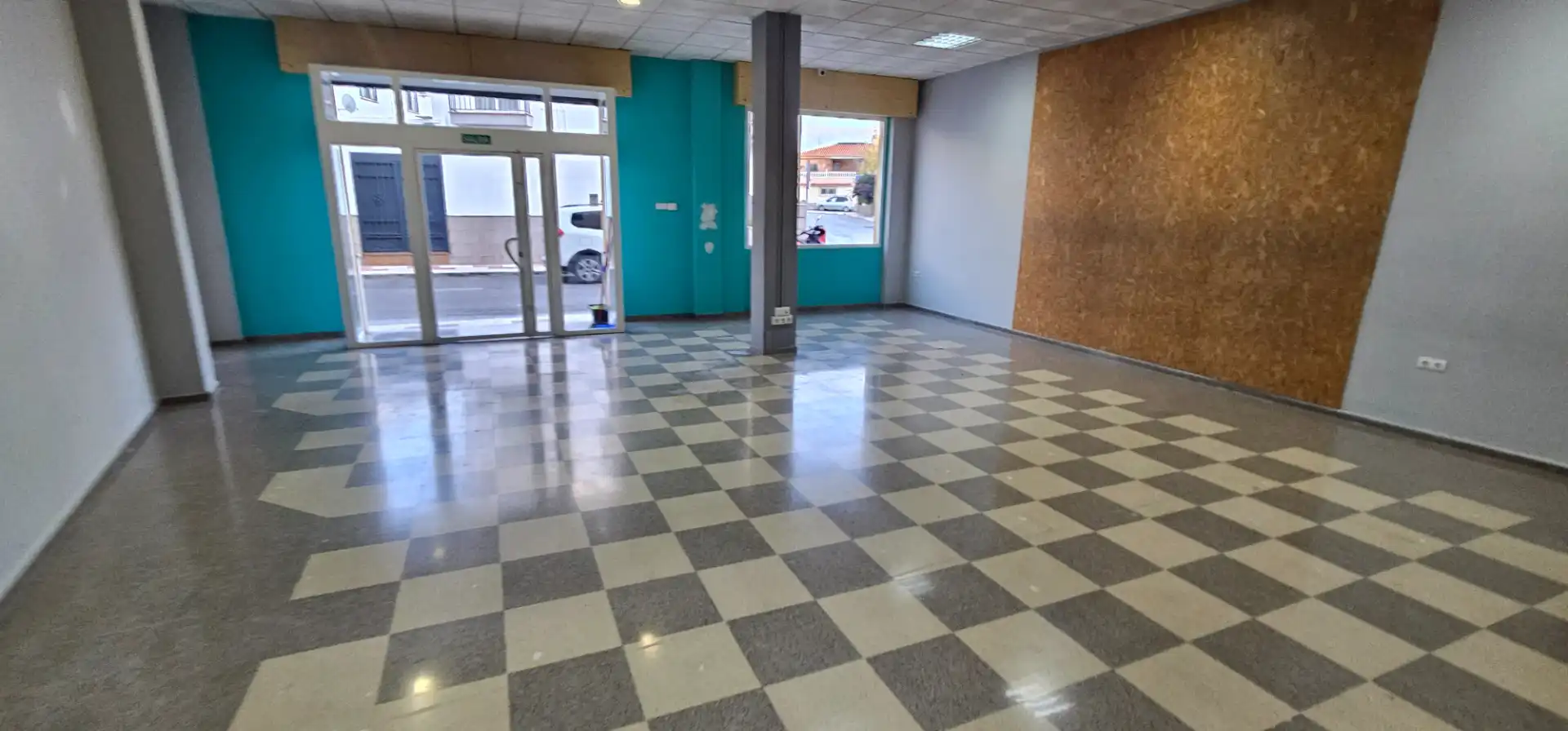 Commercial properties for rent in Maracena