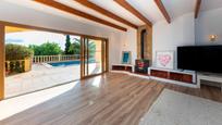 Sala d'estar de Casa o xalet en venda en Calvià amb Aire condicionat i Piscina