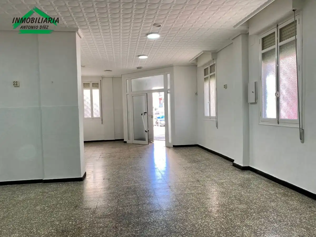 Business premises to rent in Aspe Centro