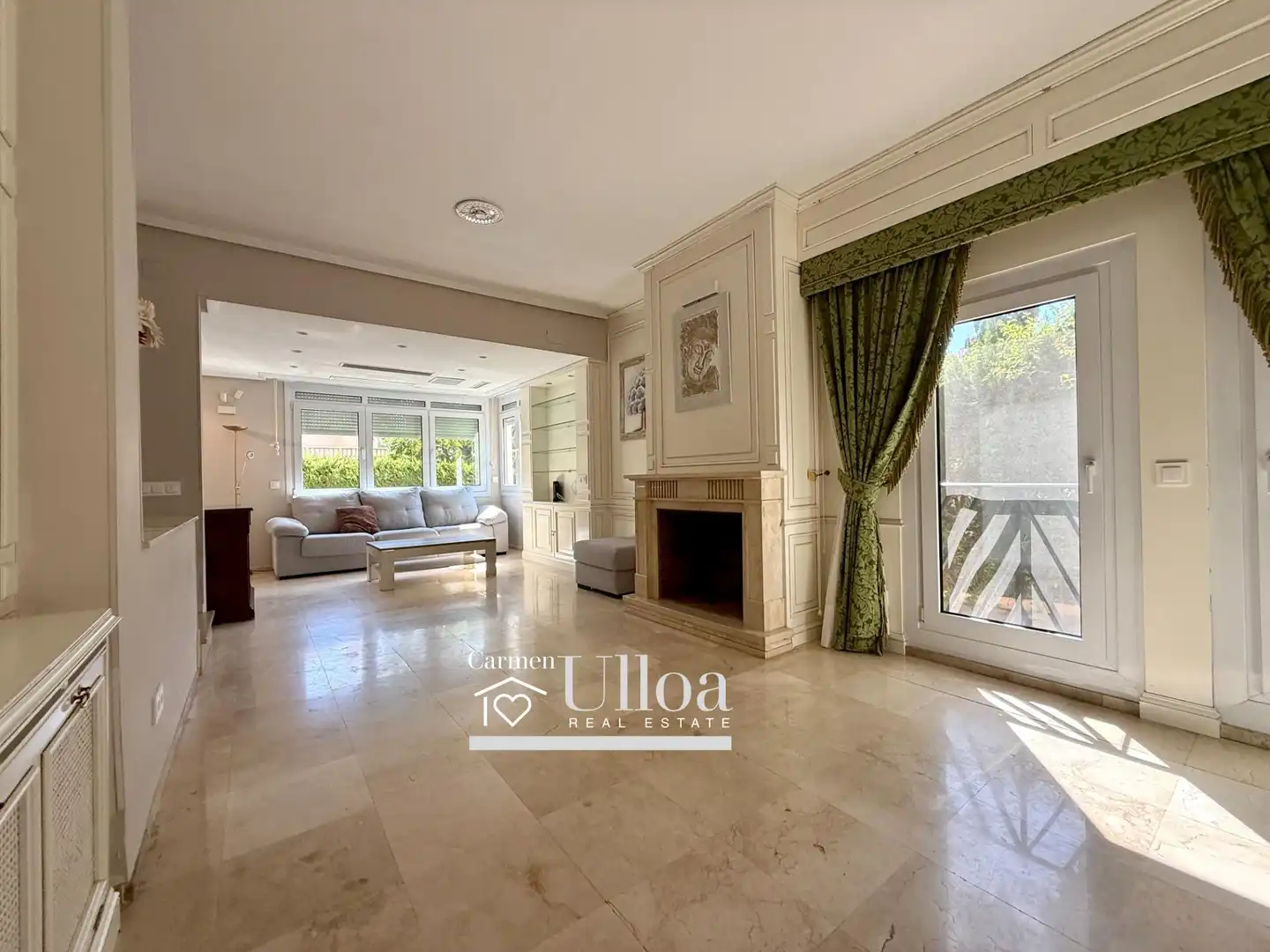 Villa mit Pool zum Verkauf in Calle de la Tintorera