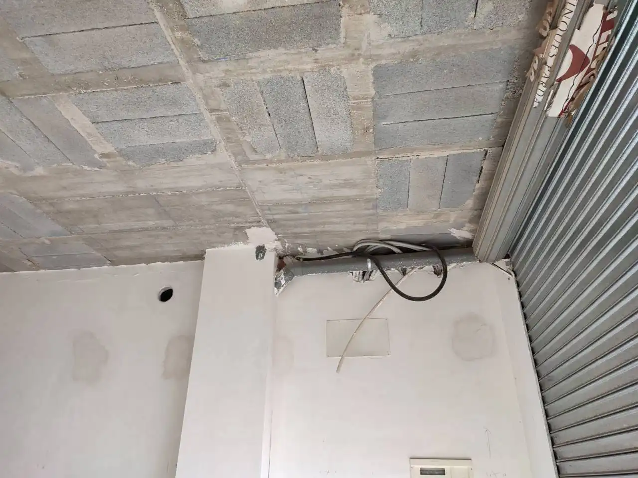 Gewerbefläche zum Verkauf in Calle Plaça Joan Casanovas, imagen 5