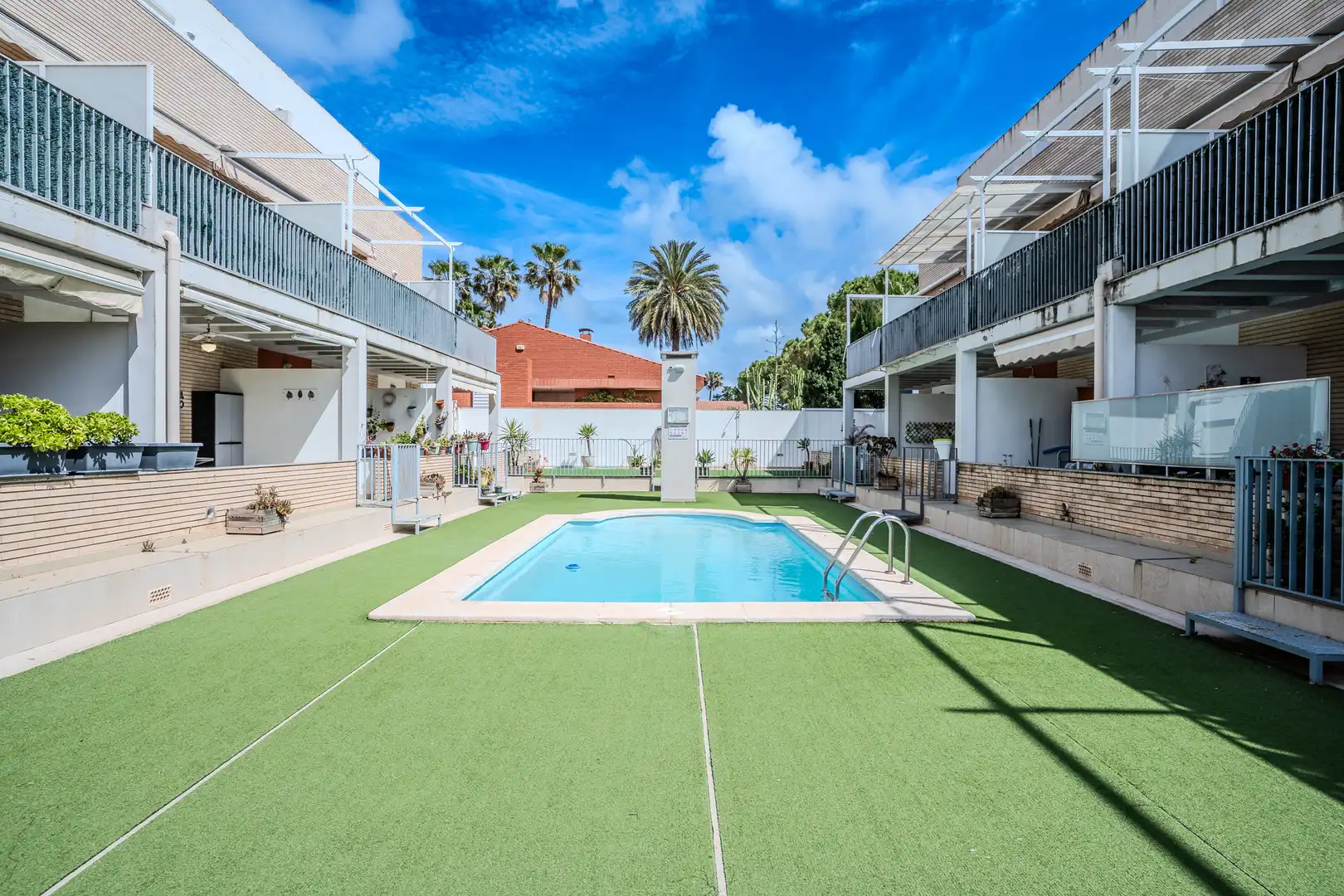 Swimming pool of Duplexes for sale in Benicarló  with Air Conditioner, Terrace and Balcony