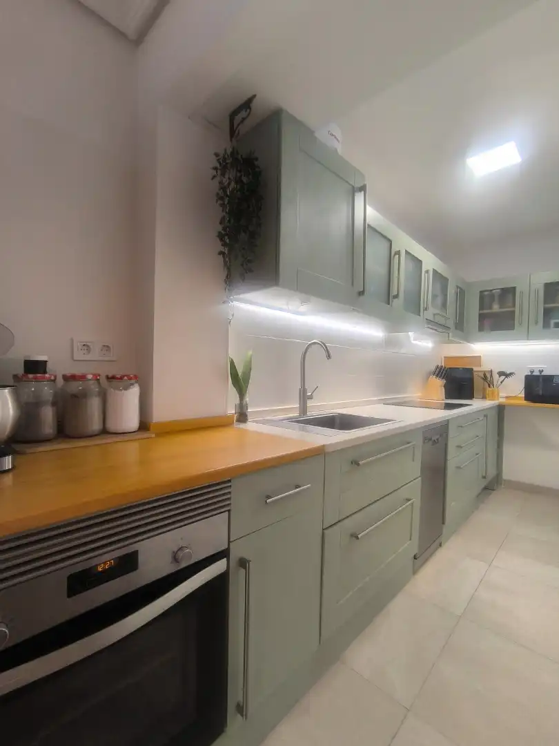 Küche von Wohnung zum Verkauf in Portugalete mit Heizung, Abstellraum und Möbliert