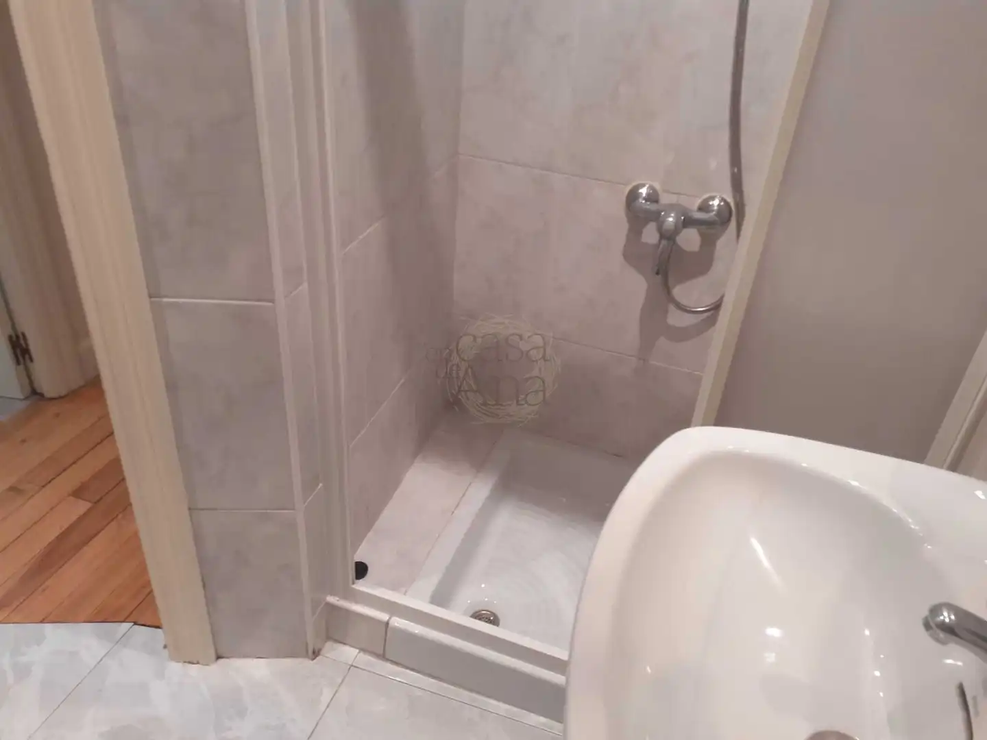 Baño de Piso de alquiler en Bilbao  con Calefacción