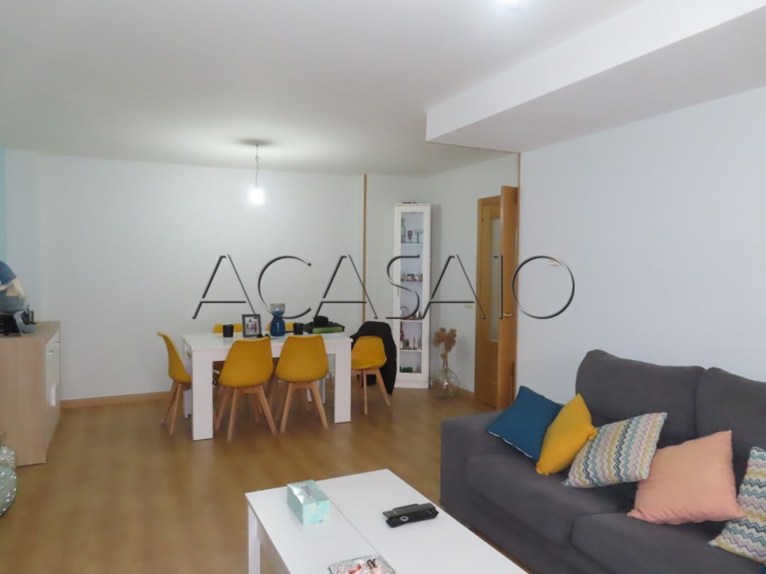 Living room of Flat for sale in Recas  with Heating, Storage room and Swimming Pool