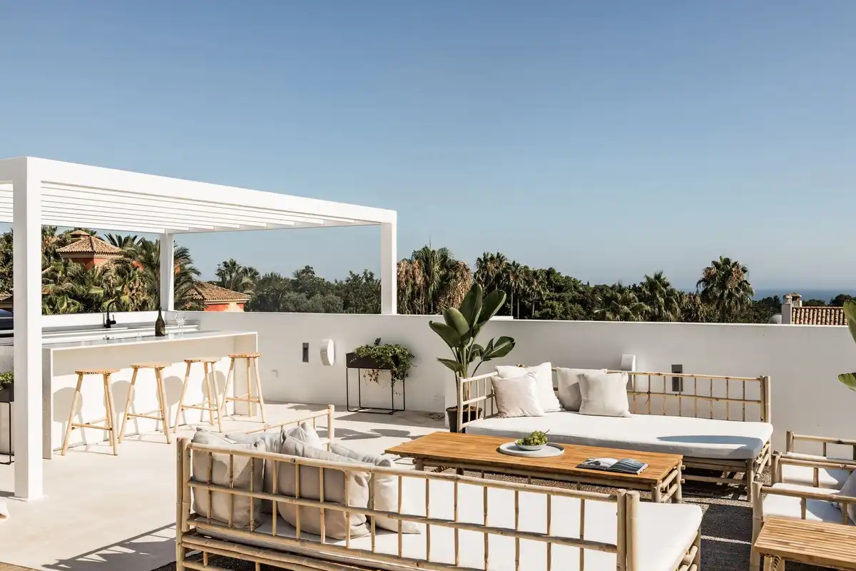 Terrassa de Casa o xalet en venda en Marbella amb Aire condicionat, Jardí privat i Terrassa