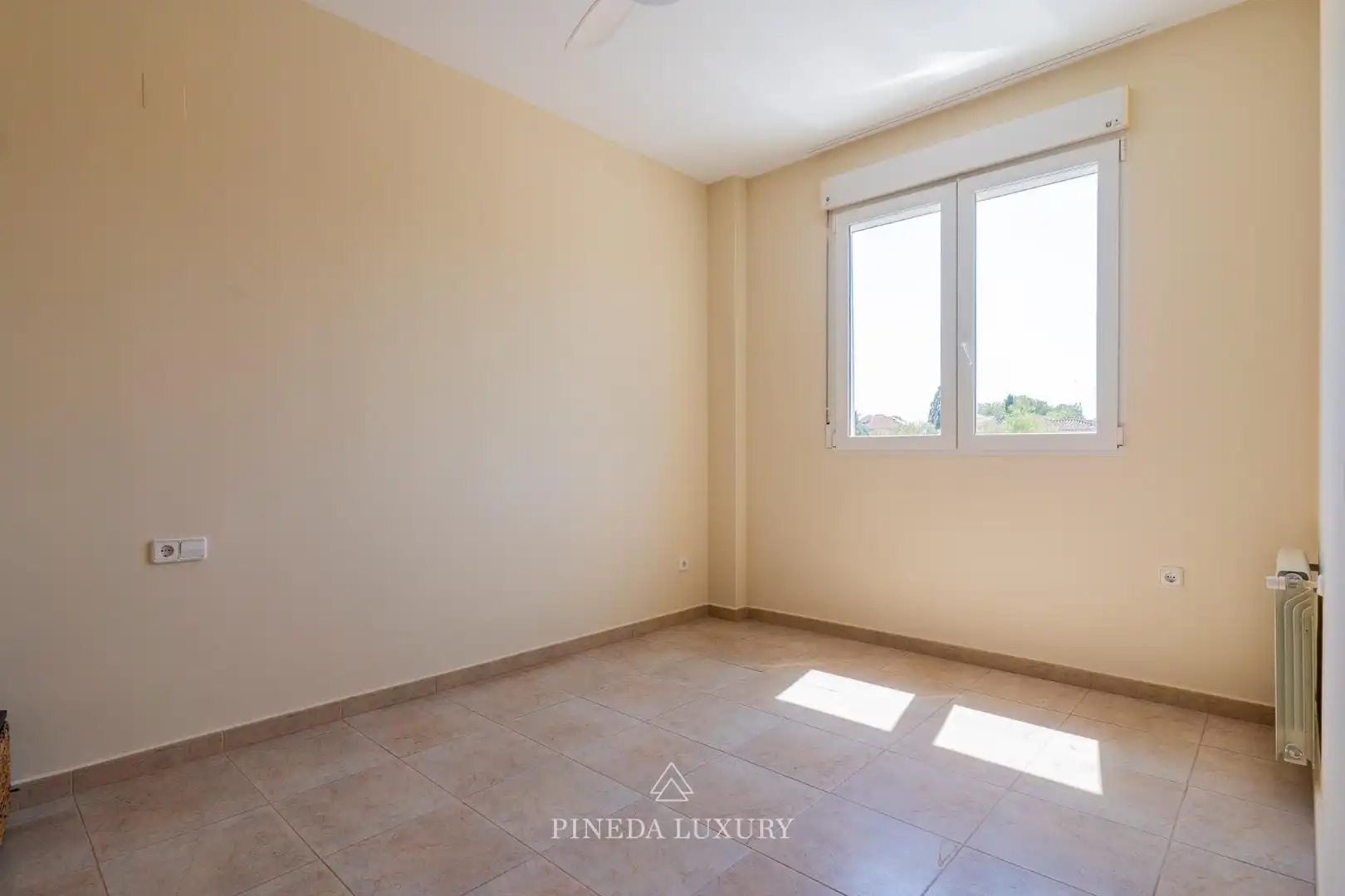 Habitación de Casa o chalet de alquiler en Puçol con Calefacción, Jardín privado y Terraza