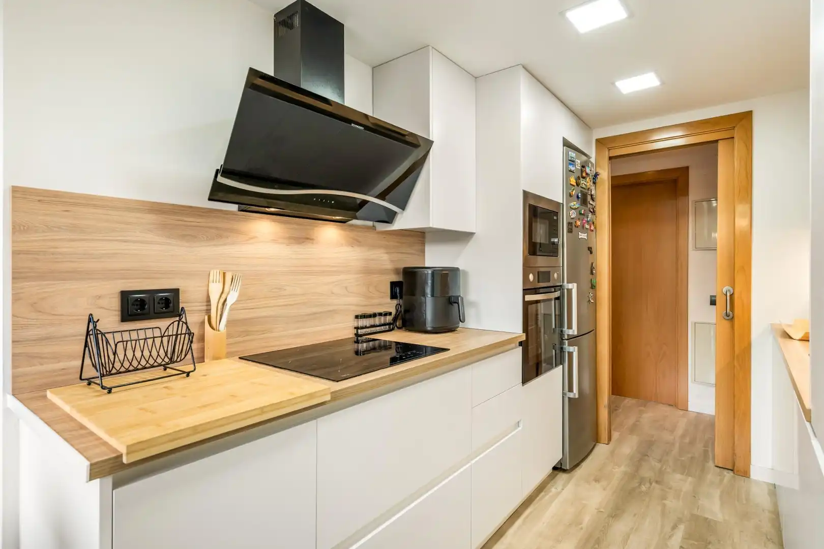 Küche von Wohnung zum Verkauf in Montcada i Reixac mit Klimaanlage, Heizung und Parkett