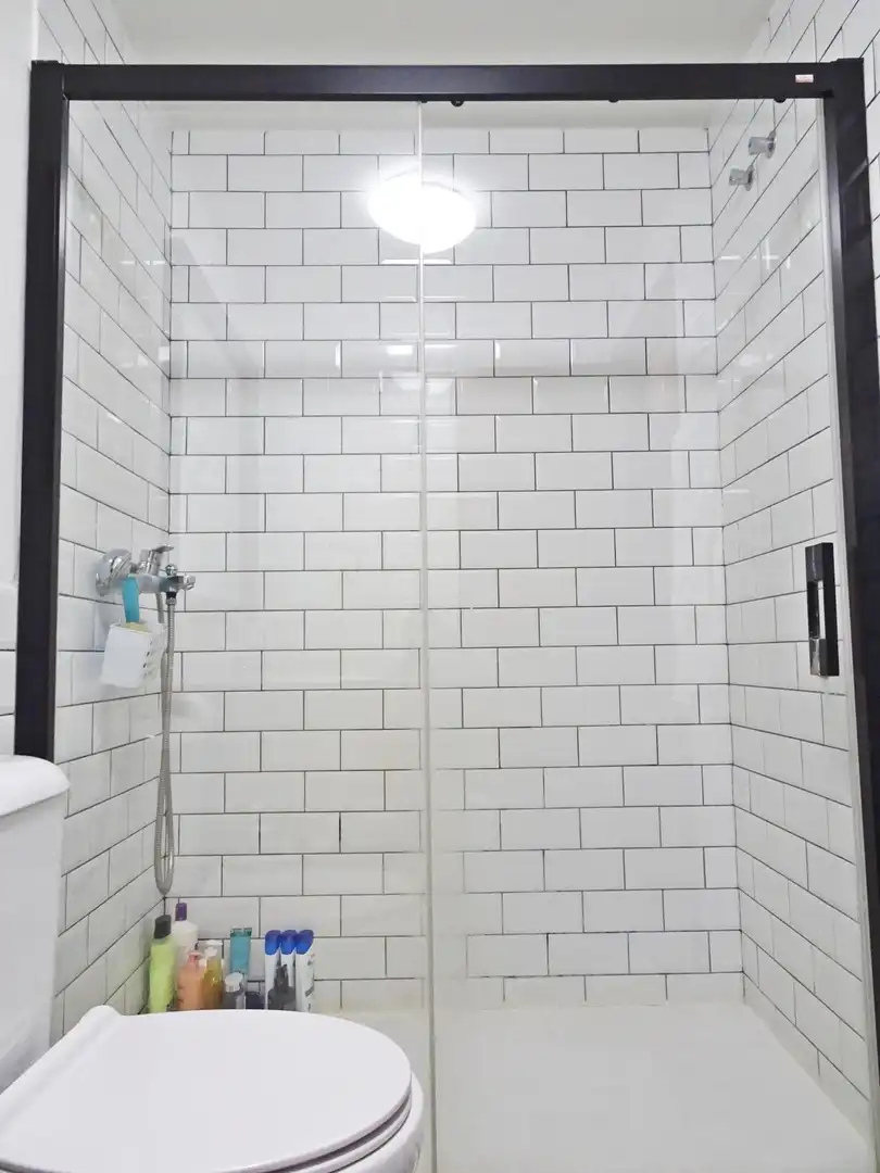 Baño de Piso en venta en Málaga con Aire acondicionado, Terraza y Amueblado