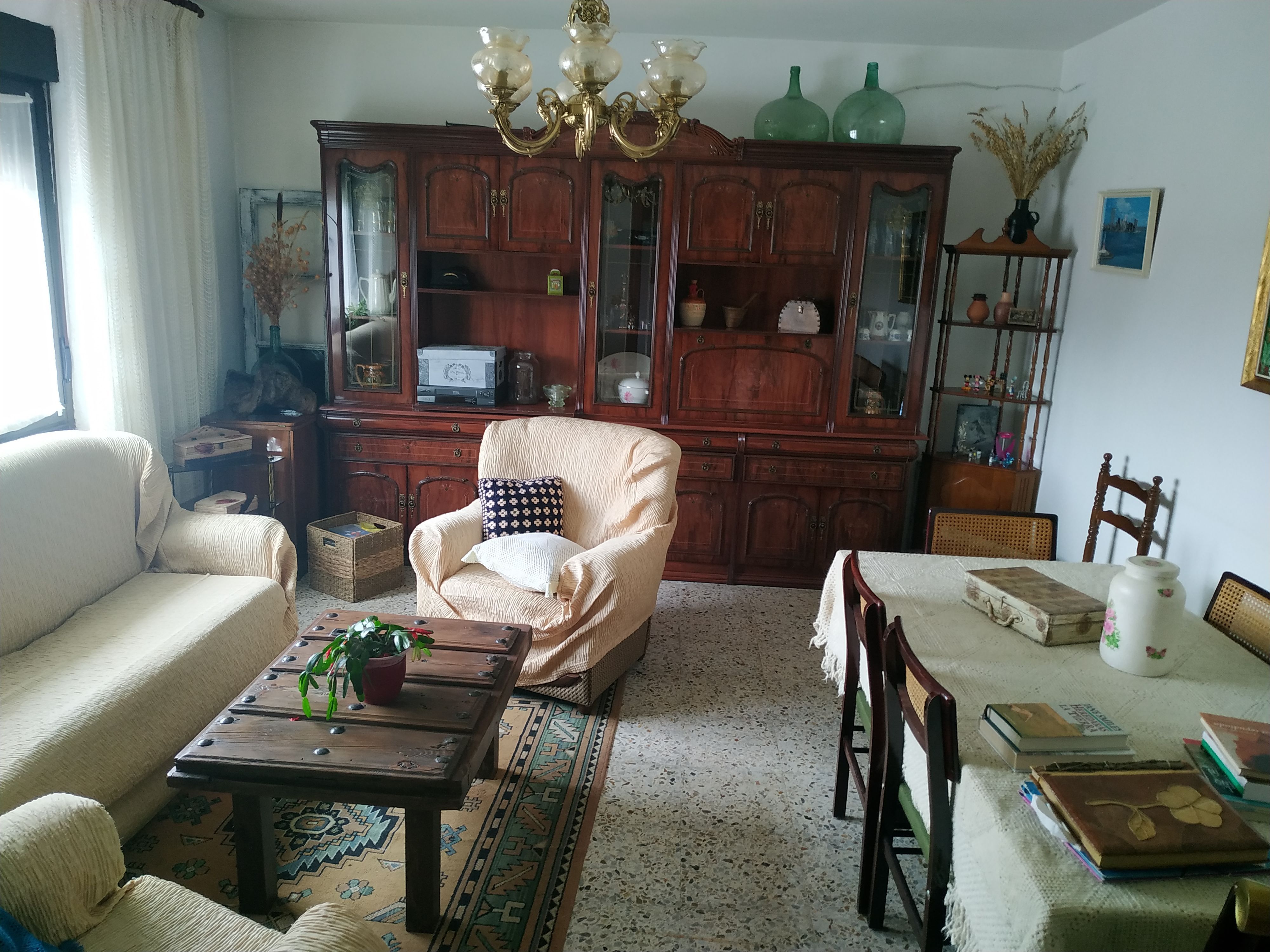 Sala d'estar de Casa adosada en venda en Bermillo de Sayago amb Calefacció, Jardí privat i Traster
