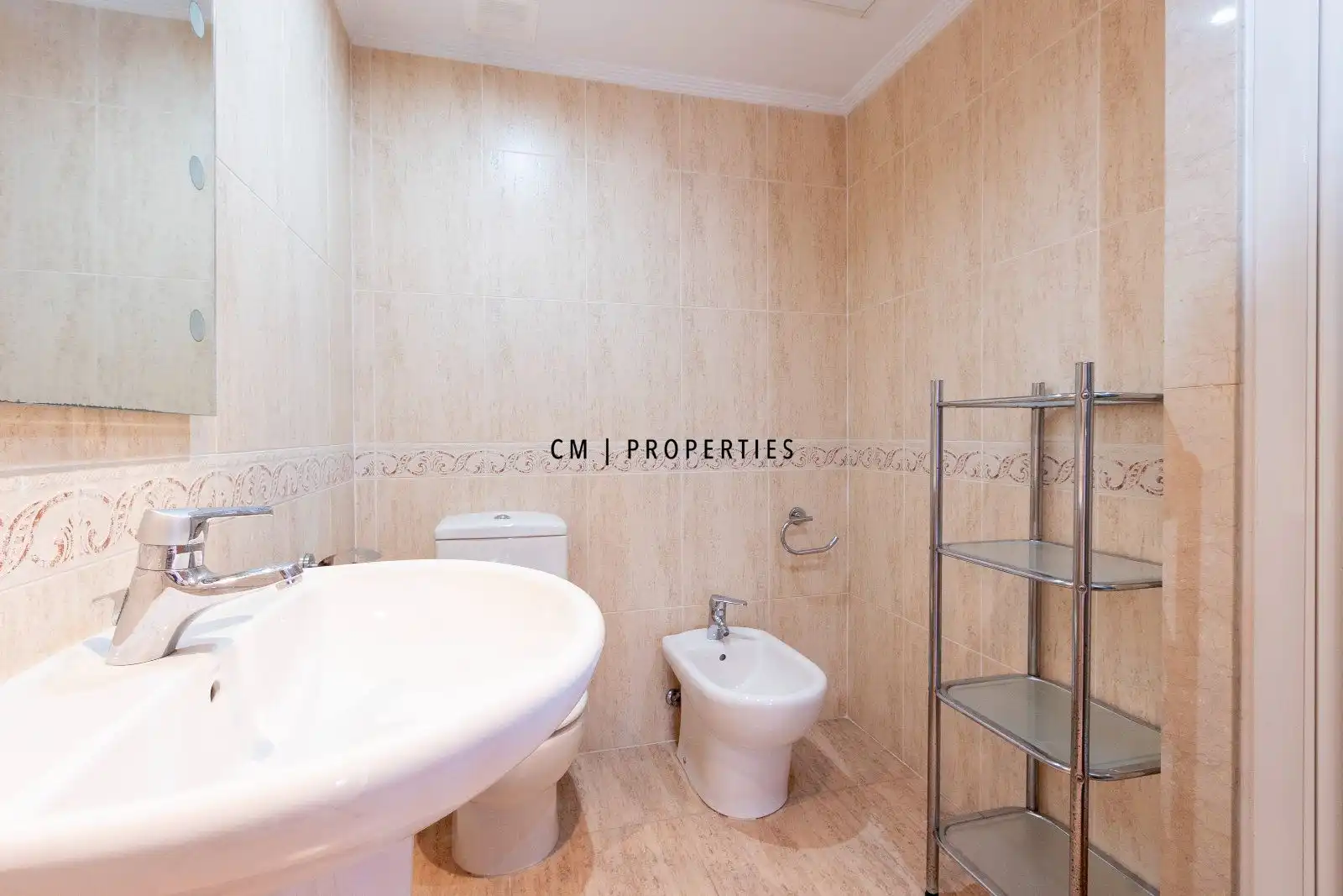 Kitchen of Flat for rent in Valencia  with Air Conditioner, Heating and Terrace