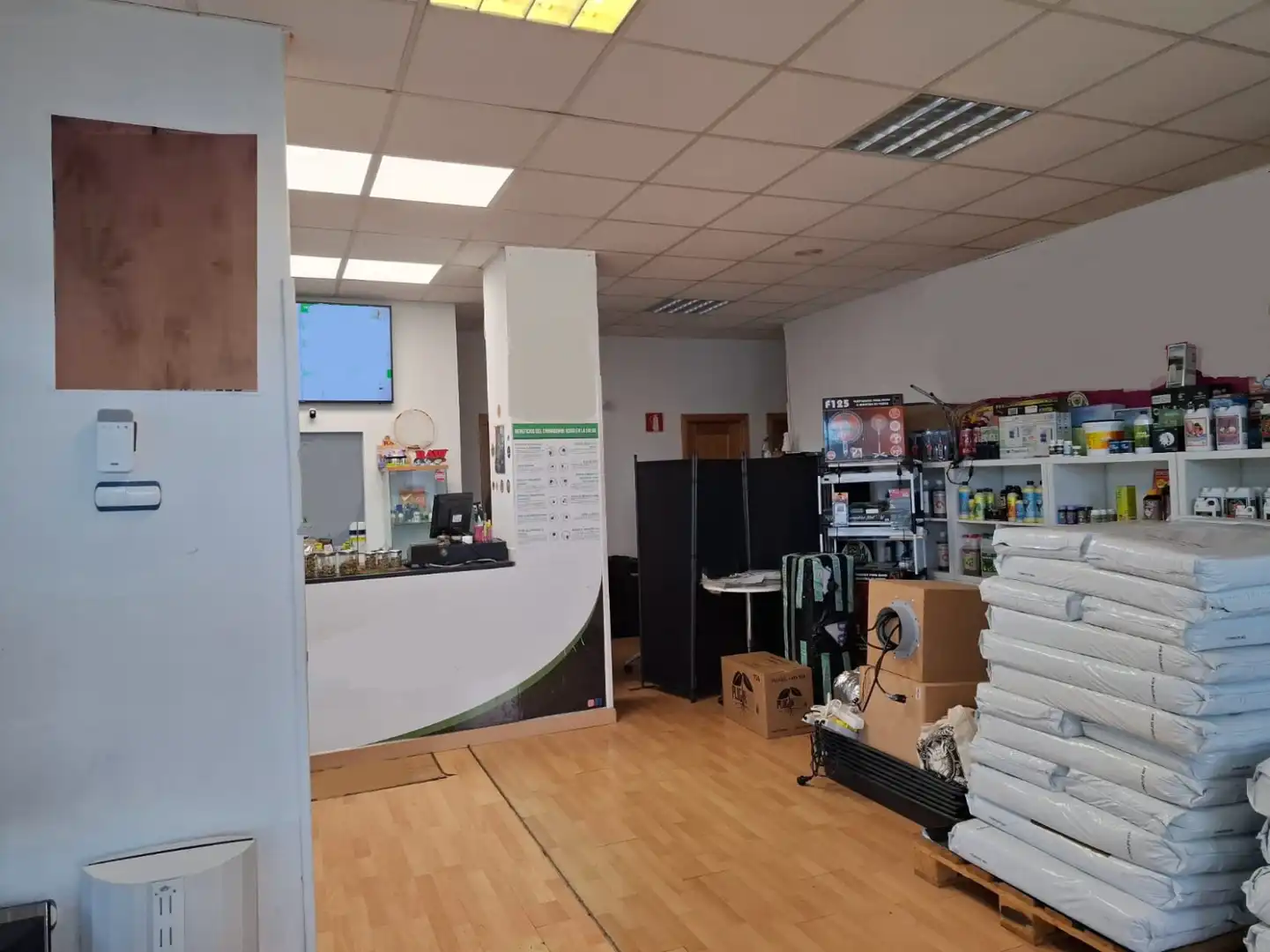 Local comercial en venda a Renedo, imagen 5