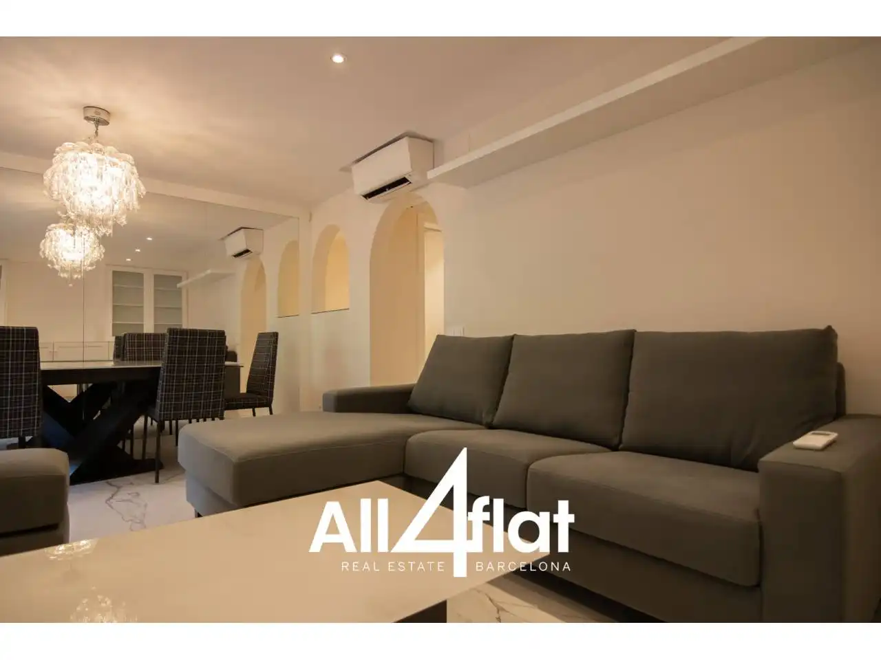 Flat with lift for sale in Calle Villarroel, imagen 18