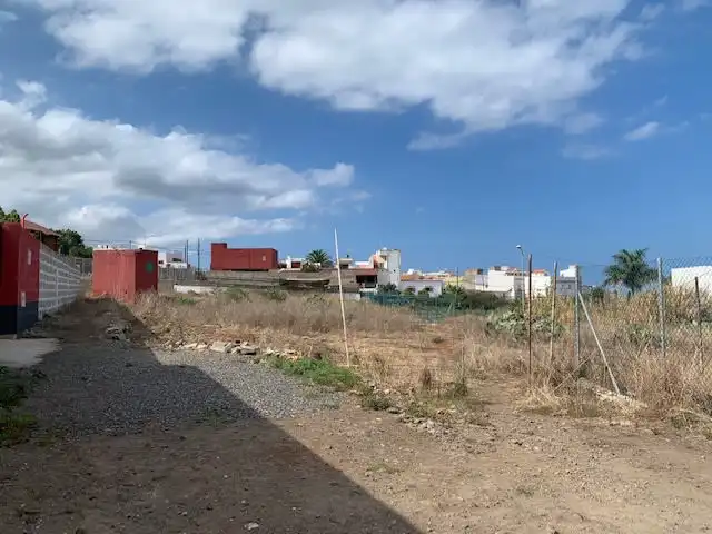 Terreny rústic en venda a Calle Rosales Altos