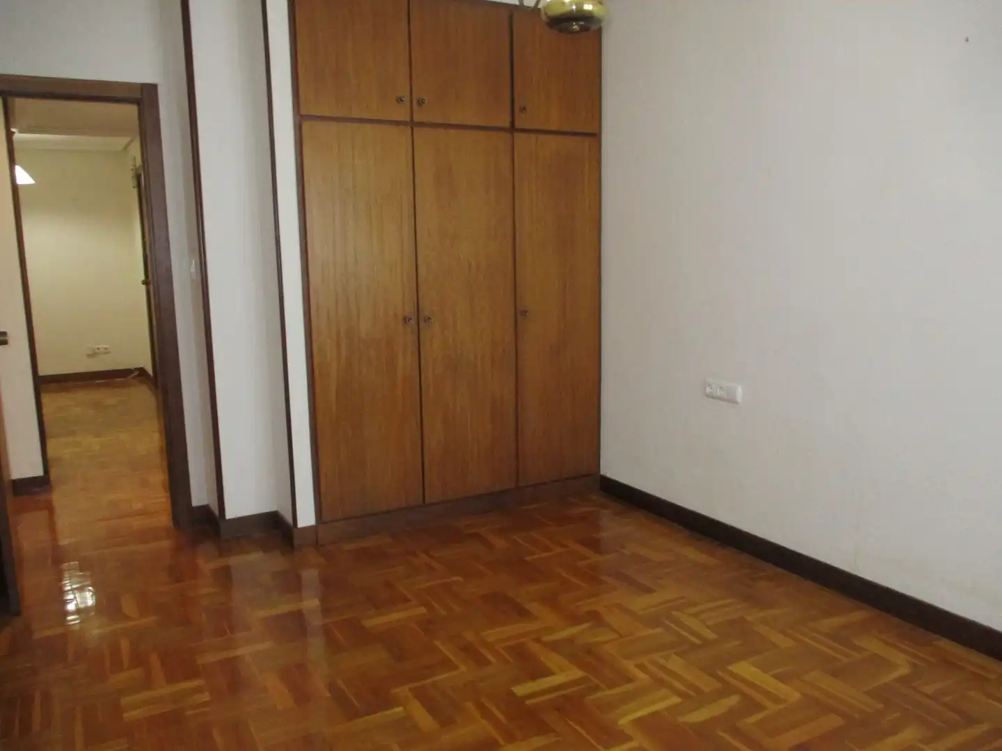 Habitación de Piso en venta en Donostia - San Sebastián  con Calefacción y Terraza